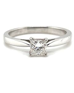 18ct White Gold 0.42ct Princess cut Diamond Solitaire Ring