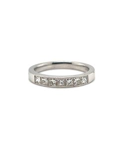 18ct white gold 0.67ct Diamond princess cut half eternity ring