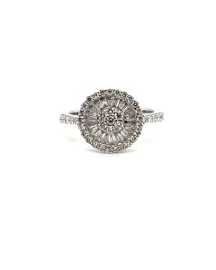 18ct White Gold Mixed cut Diamond Cluster ring