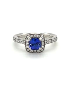 18ct White gold 0.62ct Tanzanite & 0.27ct Diamond Ring