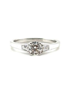 Pre-owned Platinum 0.76ct Solitaire Diamond Ring