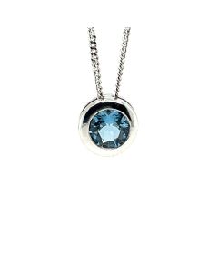 18ct White Gold Aquamarine rub over pendant and chain