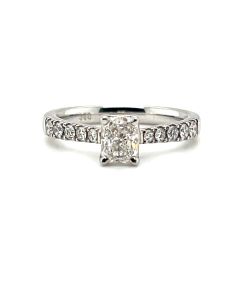 Platinum 0.96ct Solitaire Diamond Ring with Diamond Shoulder