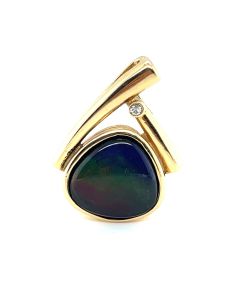 Pre-Owned 18ct Yellow Gold Opal and Diamond Pendant