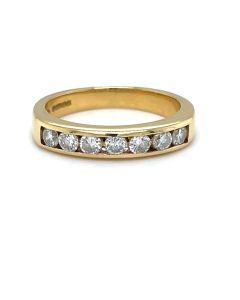 18ct Yellow Gold Diamond 7 stone half eternity ring