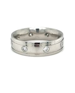 Pre-Owned Platinum Diamond Wedding Band 