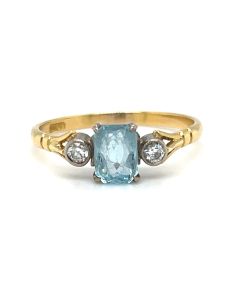 Preowned 18ct Yellow Gold Aquamarine and Diamond Ring