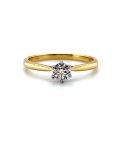 Pre-owned 18ct Yellow and White Gold 0.28ct Solitaire Diamond Ring