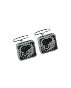 Cufflinks with gear parts and carbon fibre inlay