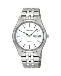 Seiko Mens Analogue Solar Powered Watch with Stainless Steel Bracelet SNE031P1