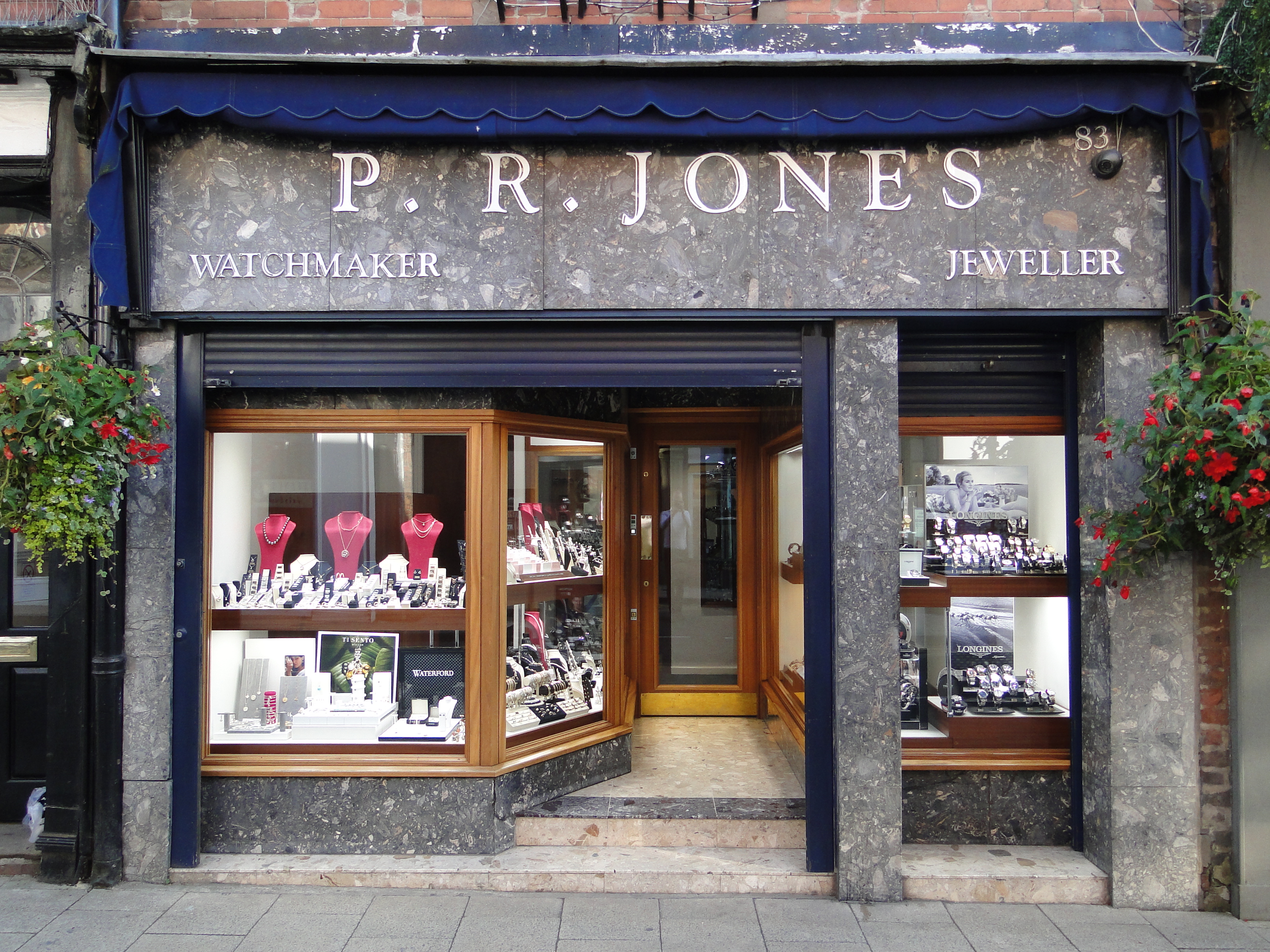PR Jones Jewellers - Knutsford
